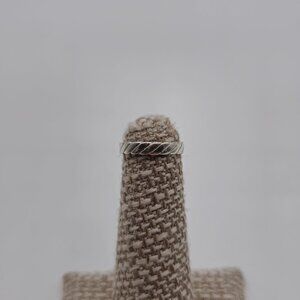 Size 2.25 Sterling Silver Dainty Braided Design Toe Ring A3348